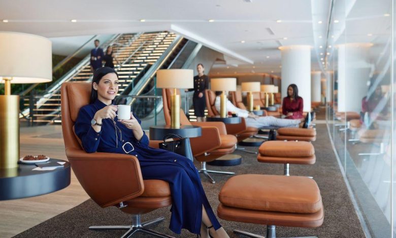 বিমানবন্দরে লাউঞ্জ (Airport Lounges)
