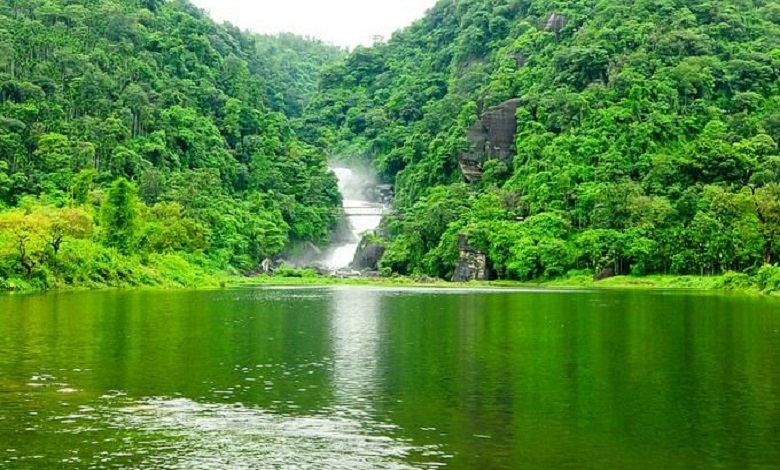 Pangthumai Waterfall