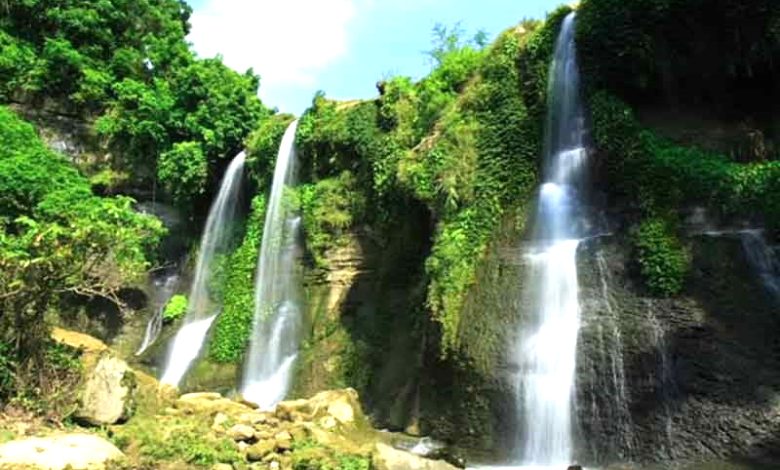 শুভলং ঝর্ণা | Shuvolong Waterfalls