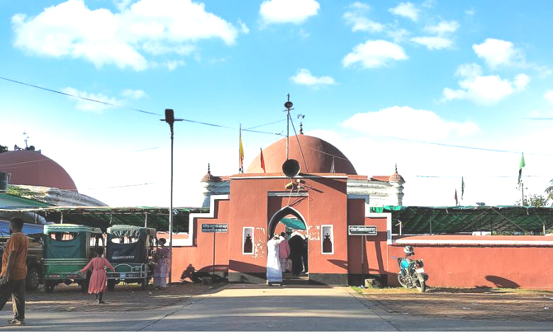 খান জাহান আলীর মাজার